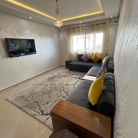 Luxury Center Town Apartment Κενίτρα Εξωτερικό φωτογραφία